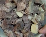 Foto langkah ke 2 dari resep Rawon Daging Sapi.