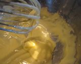 A picture of step 4 of Hollandaise Sauce for Asparagus.