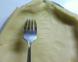 A picture of step 7 of Our Family's Apple Pie.