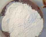 Foto del passaggio 8 della ricetta Ciambella al cioccolato Coppa Bianca