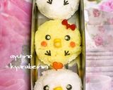 A picture of step 3 of Charaben: Chick and Rooster Onigiri.
