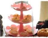 A picture of step 7 of Spider Web Tarts for Halloween.