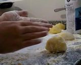 Foto del paso 4 de la receta: Bomba de papa rellena de carne