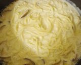 A picture of step 22 of Clam Chowder-Like Cream Pasta.
