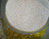 A picture of step 4 of Pears semolina Halwa (sweet dish).