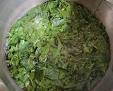 Foto langkah ke 2 dari resep Gulai Daun Singkong.
