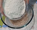 Фото кроку 1 до 🍞 Хлеб без замеса в мультиварке с семенами льна и кунжута, без сахара.