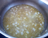 Foto del paso 2 de la receta: Borrajas con almendras y calamares