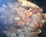 Foto del paso 3 de la receta: Conejo al ajillo