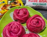 Foto langkah ke 9 dari resep Bakpao mawar buah naga.