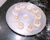 A picture of step 7 of Italian Cinnamon Rolls without Oven 👍.