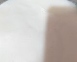 A picture of step 4 of Peshawari icecream.