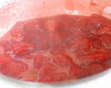 A picture of step 4 of Vivid Strawberry Jam with Pulp.