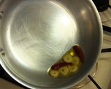 A picture of step 4 of Firefly Squid and Nanohana Spaghetti.