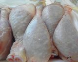 Foto del paso 1 de la receta: Muslos de pollo entomatados