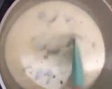 Foto langkah ke 4 dari resep Sup Krim Jamur [Bonus: Resep garlic bread Roti Tawar].