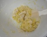 A picture of step 4 of Kijineko-san's Milk Tea Muffins.