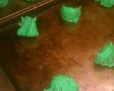 A picture of step 3 of GREEN Mint Chocolate Chip Cookies.