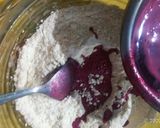 A picture of step 4 of Beetroot buns burger.
