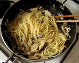 A picture of step 7 of Butterflied and Dried Horse-mackerel and King Oyster Pasta.