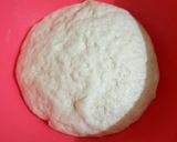 A picture of step 2 of Paneer pizza.