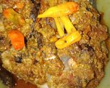 Foto langkah ke 3 dari resep Tongkol masak kuning.