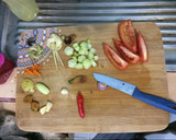 Foto langkah ke 4 dari resep Tongkol Kemangi Kuah Kuning/Kuah Pindang.