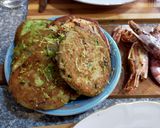 Foto del passaggio 2 della ricetta Burger di tonno merluzzo salmone e verdure