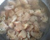 Foto del paso 1 de la receta: Arroz con pollo y champis al horno