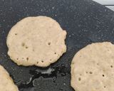 Foto langkah ke 5 dari resep Banana Pancake Tanpa Telur.