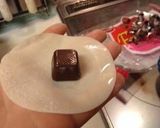 A picture of step 2 of Delicious Chocolate Pies Wrapped in Dumpling Wrappers.