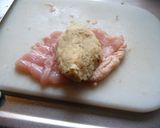 A picture of step 5 of Panfried Chicken with Cheese and Potatoes.