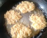 Foto del paso 4 de la receta: Tortitas de pollo en salsa verde