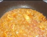 A picture of step 4 of Red chicken curry/gravy.