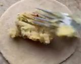 A picture of step 2 of Aloo ka paratha.