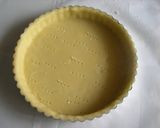 A picture of step 7 of Seasonal Tarts.