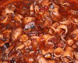 Foto del paso 3 de la receta Chipirones con jamón ibérico en salsa