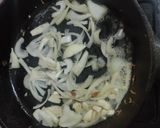 Foto langkah ke 2 dari resep Tumis Daging Jamur.