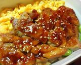 A picture of step 5 of Tri-Colored Bento with Teriyaki Chicken.