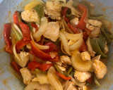 Foto del paso 8 de la receta: Noodles con verdura y pollo estilo oriental