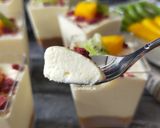 Foto langkah ke 7 dari resep Unbaked Mango Cheese Cake (No Egg, No Gelatin).