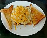 A picture of step 4 of My Macaroni Cheese on Toast with extra Grated Chedder Cheese 😍.