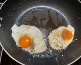Hình bước làm 6 của món Hamburger tại gia siêu ngon style Hàn Quốc