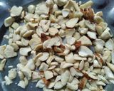 રવા ના ઘૂઘરા (Rava Ghughra Recipe In Gujarati) રેસીપી સ્ટેપ1ફોટો