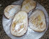 Foto del paso 1 de la receta: Berenjenas rellenas de carne picada de lomo y champiñones