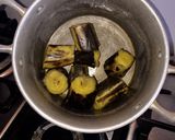 Foto del paso 1 de la receta: Tortitas de Plátano Maduro y Queso