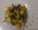 Foto langkah ke 2 dari resep Telur Puyuh Sayur Asin Kecap.