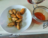 Foto del paso 1 de la receta: Ensalada de garbanzos y mejillones