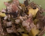 A picture of step 2 of Yakhni Mutton Pulao.