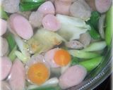 Foto langkah ke 3 dari resep Sop Bakso Sosis.